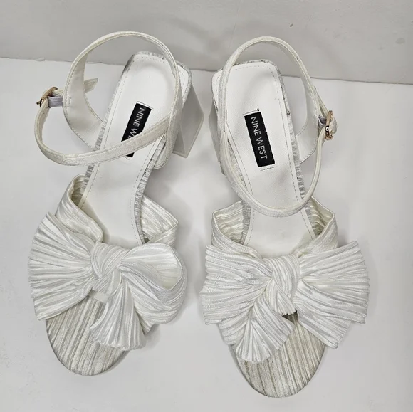 Nine West Open Toe All White Bow Sandal Chunky Heel Size 7.5 - Picture 14 of 15
